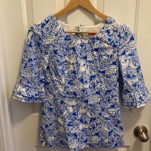 Lilly Pulitzer Fiesta Top in Fancy Feet Print Size 4
